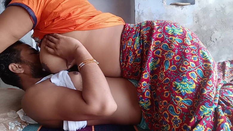 Yourgeeta8899: Indian Unsatisfied Married Stepmom Having Passionate Sex with Step Son,...
