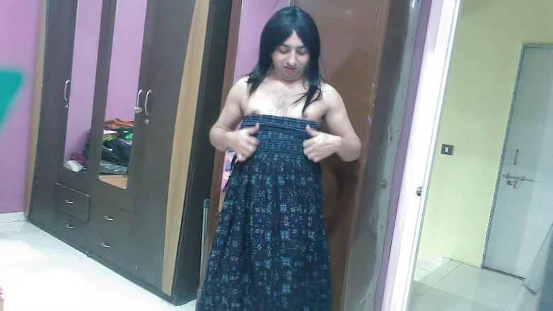 Cute & Nude Crossdresser: Hot Sissy Crossdresser Femboy Sweet Lollipop Pissing in A Drinking...
