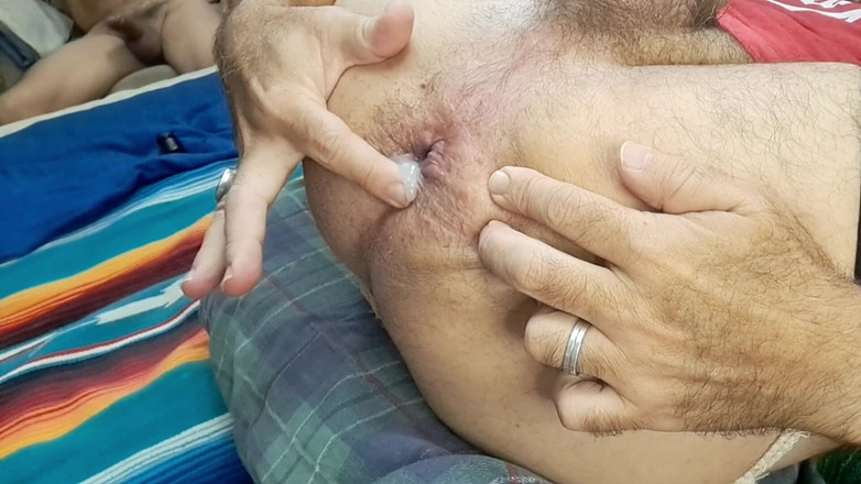 Adam Storm: Daging Manusia Mentah