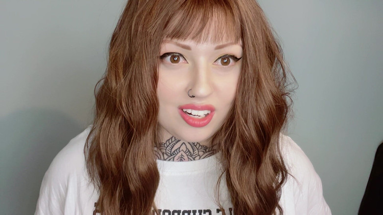 Miss Valentina: Sph를 본 가장 작은 자지