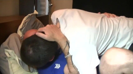 Gaybareback: Twink fuck me bareback ans suck my huge cock