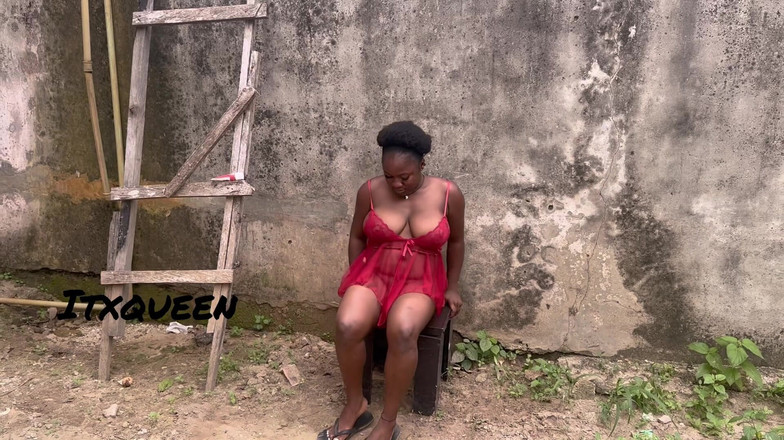 ITX_Kwin: Dáma na červeném