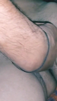 मैंने एक भारतीय देसी लड़की को अपने घर बुलाया और उसकी जोरदार चुदाई की और उसे चोदते हुए उसका सारा रस निकाल दिया