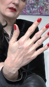 Natural Red Fingernails, JOI Lady Victoria Valente