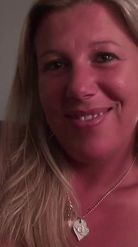 Coralie Fellation CU VEDERE LA PERSOANA 1