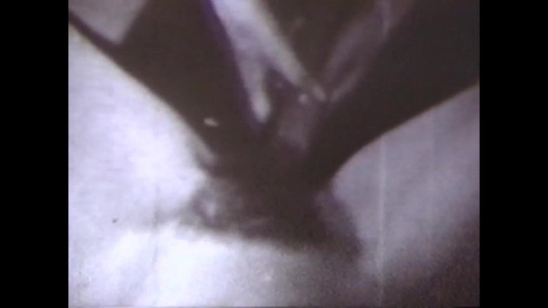 The Unforgettable: अतीत की बालों वाली चूत