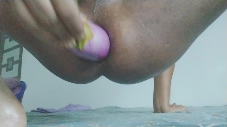 Raju fucker: Strech My Ass
