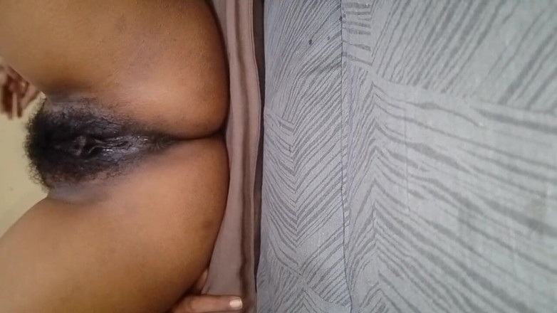 DeepthSexlove: Sesso con la mia sorellastra nel soggiorno per gatti