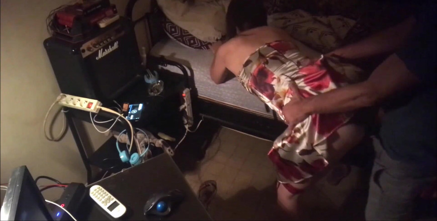 Sexy O2: Evropská dívka adorující sex, se svými saténovými kalhotami a její...