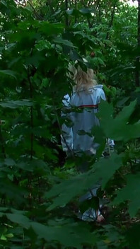 Beautiful blonde does outdoor blowjob