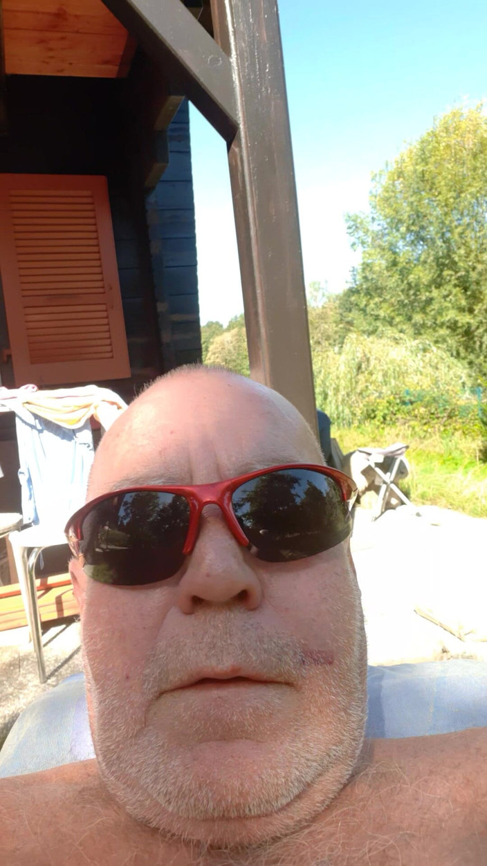 Who fucks my permanently horny anal cunt: मेरी कामुक गांड चुदाई चूत में हस्तमैथुन करें