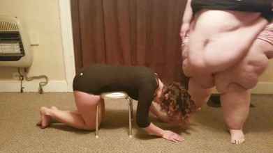 Full Weight Productions: Queen Nora & Rainbow Ascensor, Sentarse Y ...