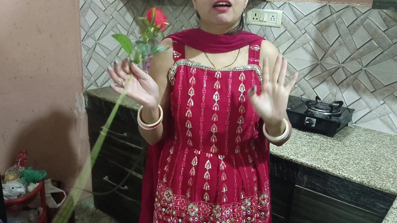 Saarabhabhi6: Indian Desi Saara Teach How to Celebrate Valentine's Day with...