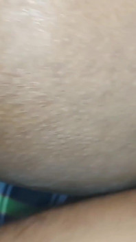 Une belle-mère arabe à gros cul et aux seins énormes se fait baiser par son beau-fils indien