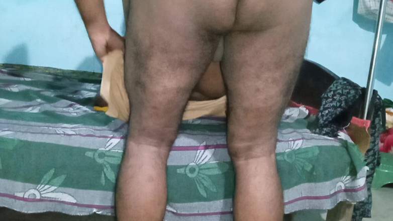Danikastar: Bhabhi con grandes tetas follada por cuñado en casa, follando...