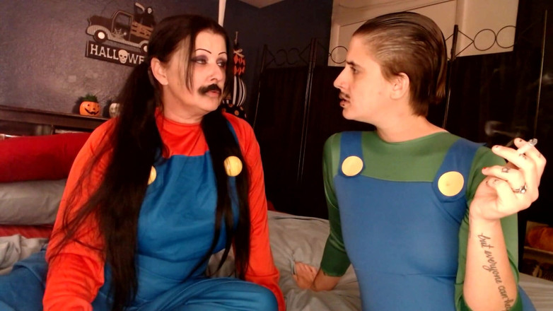 Abby Anna: Хеллоуїн косплей на перерву на дим