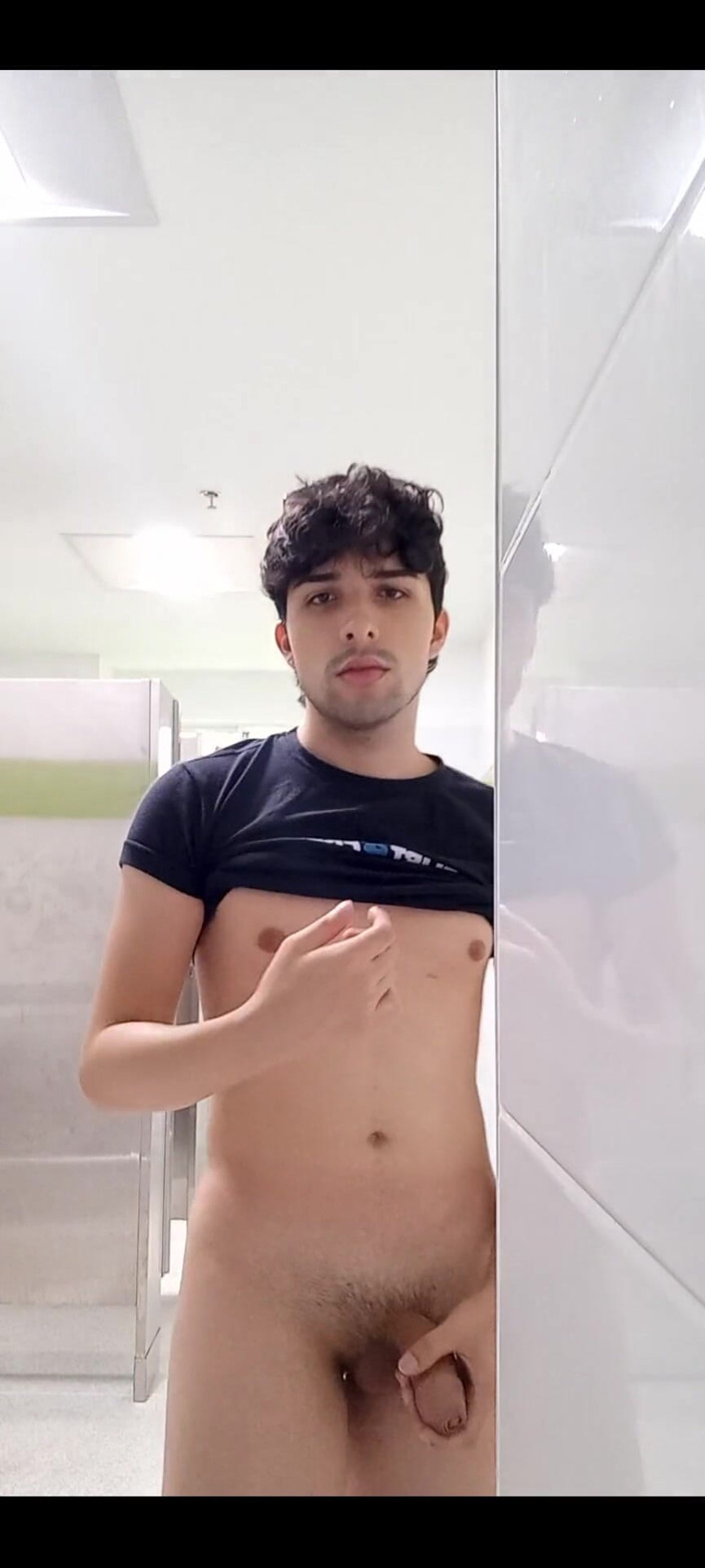 Diego_latinboy: Handmade
