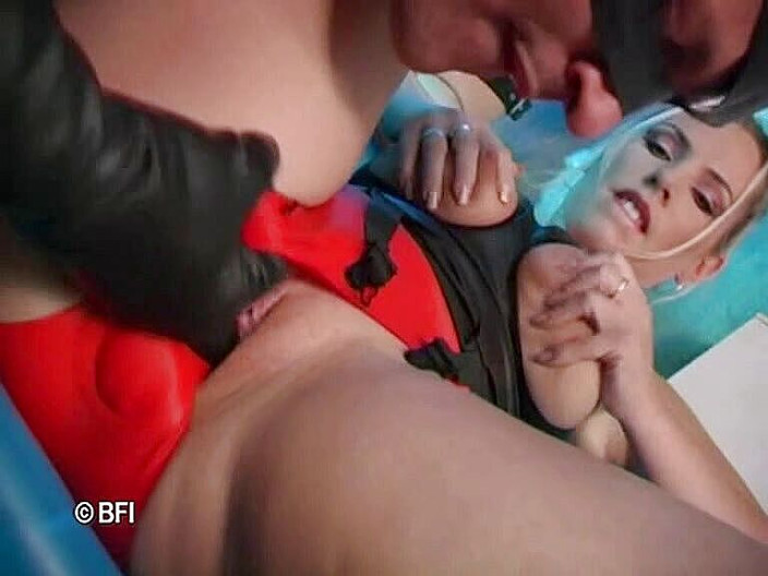 Fetish Tv: Latex natte latex dromen #6.