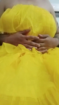 Indian Gay Crossdresser Gaurisissy XXX Sex in Yellow Lehenga
