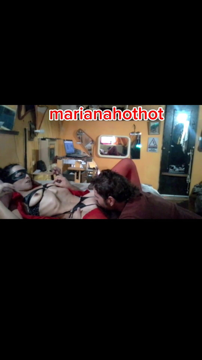 Marian sofar: Amateur Argentinian Couple Fucking