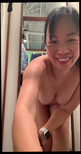 AsianDelights69: My Changeroom, Some Fun While Shopping