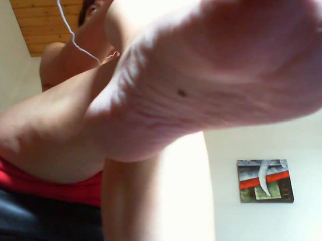 My Beautiful Feet Tattooed on Your Face and You Just Have to Lick Them and Kiss Them All! (Nicoletta Fetish)