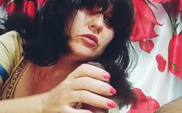 Bolly Karma: BBCの快楽を楽しむ素人妻