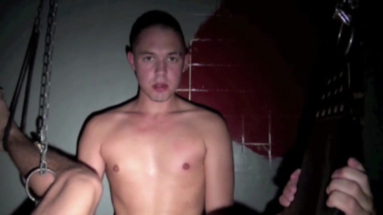 Crunch Boy: Tony Axel follada por Kader, un curioso heterosexual en un...