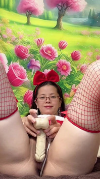 นอนโชว์หีเสียวๆ