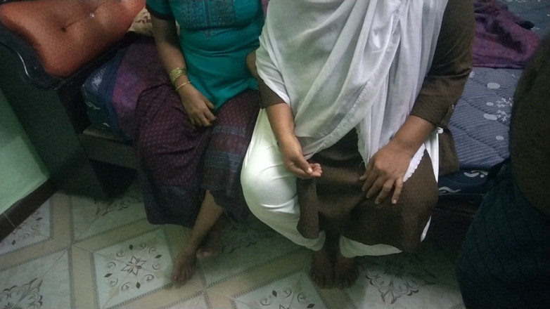 Benita sweety: 4P 热辣情侣在我家交换