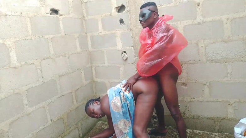 Sex naija 1: 家での銃撃はどうだった、ジャクソン、くそ