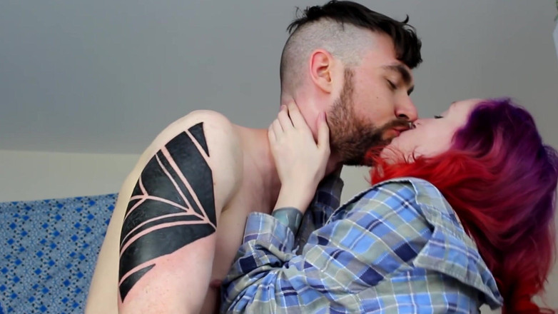 Goddess Transcendence: Cornuto e femminizzato da una coppia bollente alfa umiliazione fantasia...