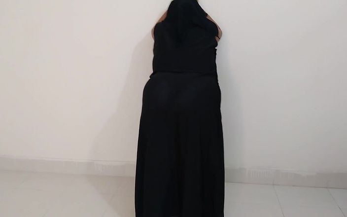 Aria Mia: BBW sexy 18-jähriges college-mädchen schüttelt große titten und nippel, dann kommt...