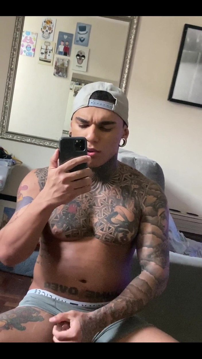 Exxtevao: Đêm