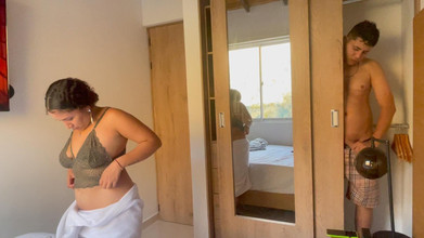 Angela Palvin: Saya dapati adik tiri saya di bilik saya dan mengongkeknya...