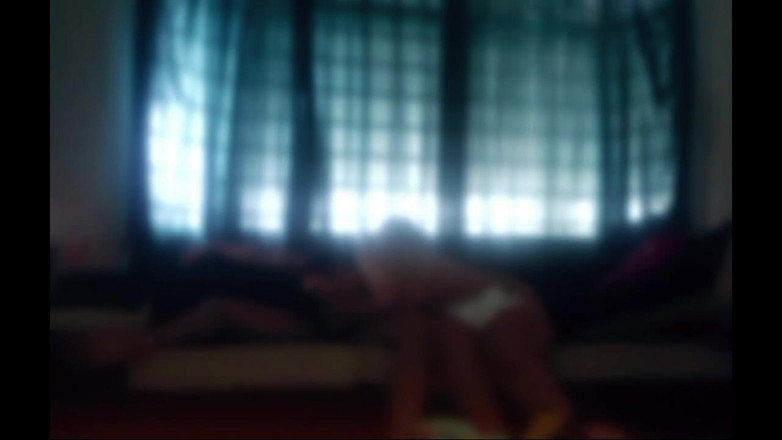 Aaron Sins: Vizinha esposa gostosa trata