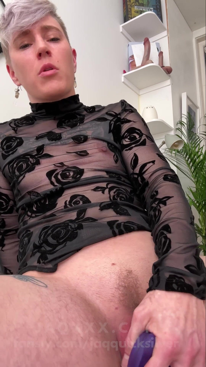 Jaq Quicksilver: La tua scopata con l'app è segretamente un ragazzo trans! Jaq...