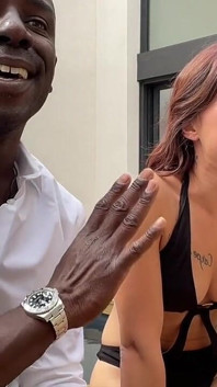 Entrevista completa entre bastidores con la bella Melia Rose
