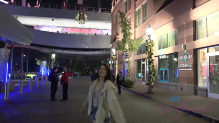 ATK Fans (Girlfriends): Vacaciones virtuales en Las Vegas con la dulce Marina Woods 1/3