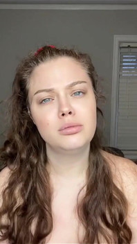 Üvey anne