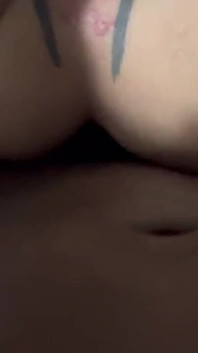 Sono venuto molto in bocca alla rossa dopo averle mangiato il culo.