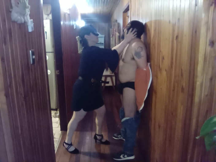 Mois Fantasys: Kritik Tutuklama