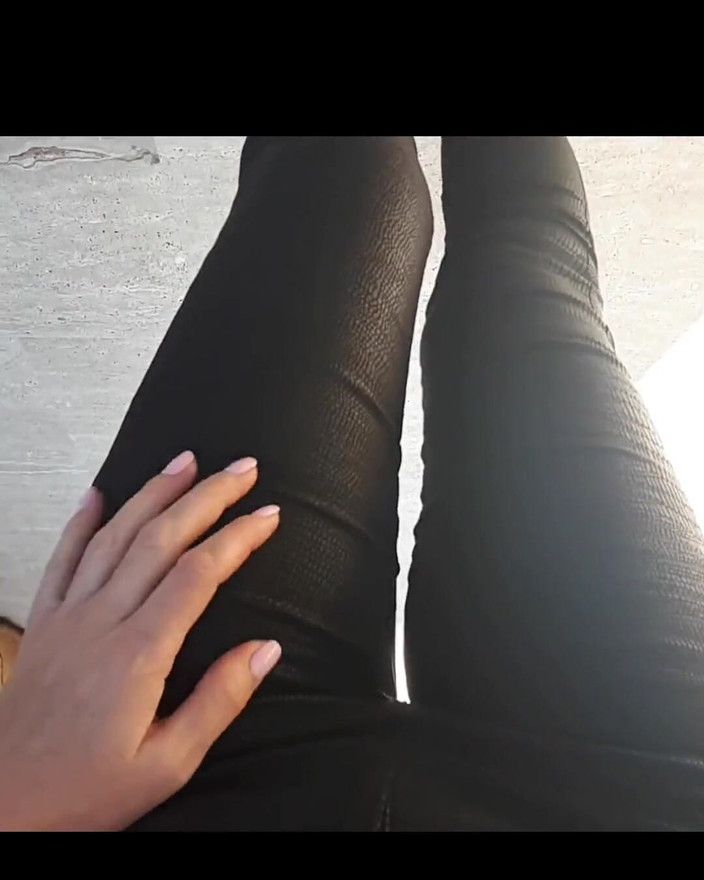 FrauleinP: Am fost disperată și m-am pișat singură