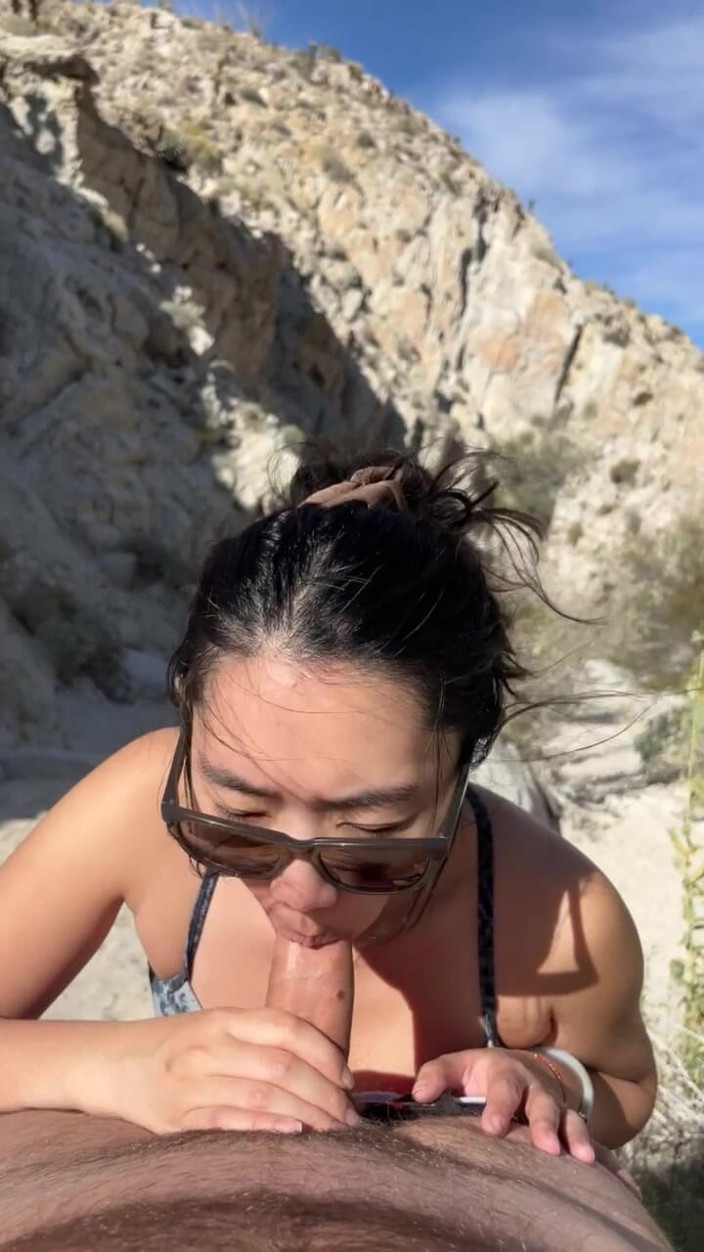 meimeiXXX: Pompino all'aperto durante le escursioni nel deserto - Wmaf Amatoriale - Sborrata...