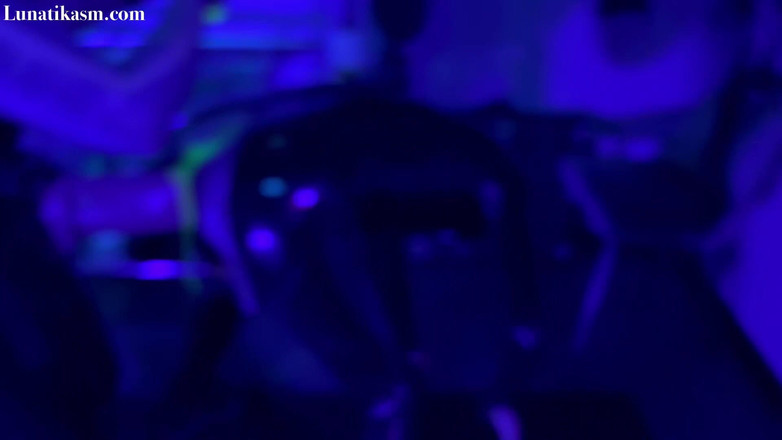 Mistress Lunatika: Neon pěst paní Lunatika