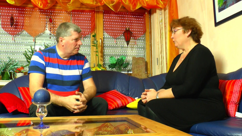 German Porn: Awek Jerman tembusan berganda liar mengusik di luar dan kongkek...