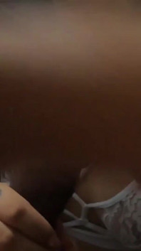 大鸡巴黑人男友好奇他的小奶子热辣拉丁女友的身体数性感的蓝色丁字裤 - jhodez1