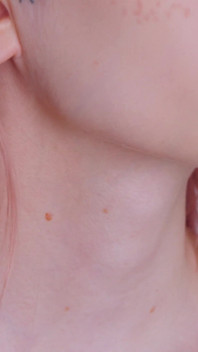 Worship My Face, Tiny Toy