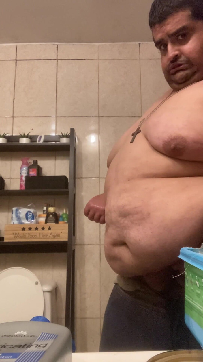 Chubbytits16: Đàn ông làm ơn chơi với tôi