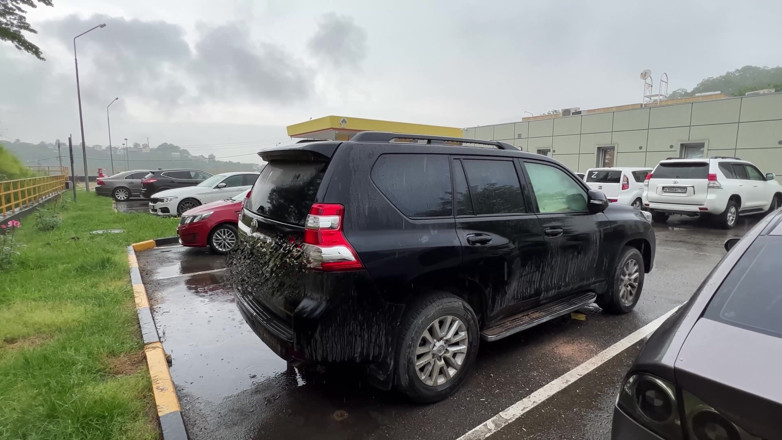 Darcy Dark: Fodida com tanta força que as janelas do carro fodidas